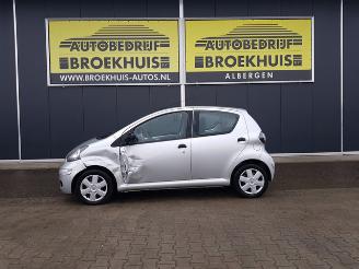Toyota Aygo 1.0-12V Access picture 2