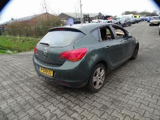 danneggiata semirimorchio Opel Astra 1.4 Turbo 2011/3