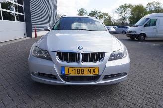 BMW 3-serie 330i 24V Combi/o  Benzine 2.979cc 190kW (258pk) picture 9