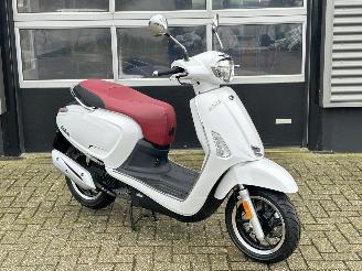 Voiture accidenté Kymco  New Like 2020/8