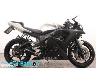 dañado motos Yamaha  YZF-R6 2004/5