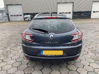 Renault Mégane Estate 1.2 TCe Limited picture 5