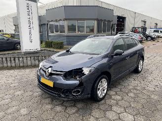 Coche accidentado Renault Mégane Estate 1.2 TCe Limited 2016/5