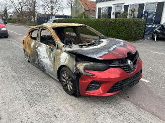 danneggiata camper Renault Clio 1.0 TCe 2022/1