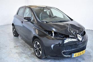 rozbiórka samochody osobowe Renault Zoé  2019/4