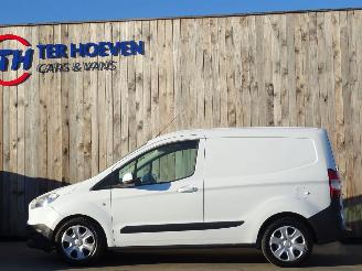 dommages fourgonnettes/vécules utilitaires Ford Tourneo Courier 1.5 TDCi Klima 2-persoons 55KW Euro5 2014/11