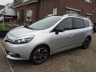 dommages scooters Renault Grand-scenic 1.2 Tce Bose 2015/1