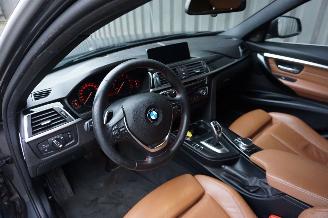 BMW 3-serie 320i 2.0 135kW Automaat Leder Harman Kardon High Executive picture 13