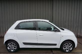 Autoverwertung Renault Twingo Z.E. 22kWh 60kW E-Tech Equilibre R80 2022/9