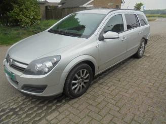 Démontage voiture Opel Astra Astra Wagon 1.9 CDTi Business 2007/1