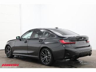BMW 3-serie 318i M-Sport Aut. LED Navi Airco Cruise PDC 8.235 km! picture 4