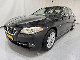 BMW 5-serie Sedan 520i High Exe Aut8 picture 3