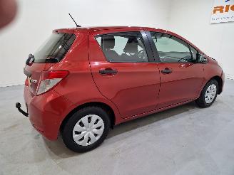 Toyota Yaris 1.0 VVT-i Comfort Airco 51kW 33000km! picture 17