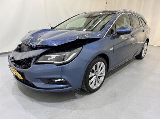 Coche accidentado Opel Astra SPORTS TOURER+ 1.6 CDTI 2016/7