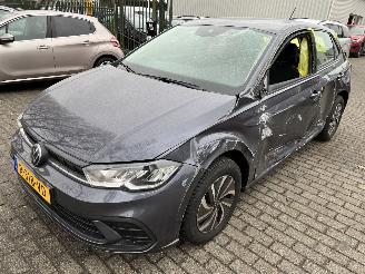 damaged commercial vehicles Volkswagen Polo 1.0 TSI  DSG  Automaat  5 Drs   ( 2360 KM ) 2022/11