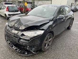 škoda dodávky Renault Mégane 1.2 TCe Authentique  HB   ( 72369 Km ) 2014/3