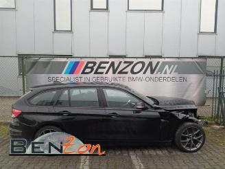 Vaurioauto  passenger cars BMW 3-serie  2013