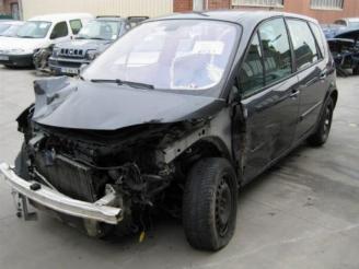 Salvage car Renault Scenic  2004/4