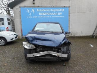 uszkodzony samochody osobowe Mercedes B-klasse B (W245,242) Hatchback 2.0 B-180 CDI 16V (OM640.940(Euro 4)) [80kW]  (=
03-2005/11-2011) 2007
