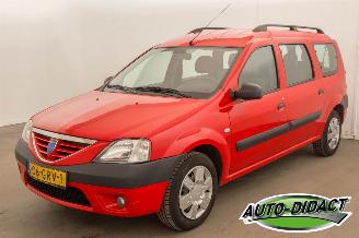 Autoverwertung Dacia Logan MCV 1.6 7 Pers. Laureate 2008/8
