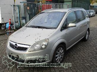 Coche accidentado Opel Zafira Zafira (M75) MPV 2.2 16V Direct Ecotec (Z22YH(Euro 4)) [110kW]  (07-20=
05/12-2012) 2006/7
