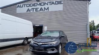 demontáž osobní automobily Toyota Auris Auris (E18), Hatchback 5-drs, 2012 / 2019 1.8 16V Hybrid 2017/1