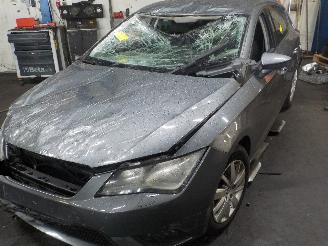 Damaged car Seat Leon Leon (5FB) Hatchback 5-drs 1.2 TSI Ecomotive 16V (CJZA) [77kW]  (01-20=
13/03-2014) 2013/7