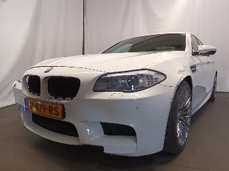 Salvage car BMW Golf M5 (F10) Sedan M5 4.4 V8 32V TwinPower Turbo (S63-B44B) [412kW]  (09-2=
011/10-2016) 2012/10