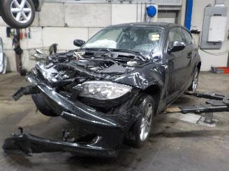 Damaged car BMW 1-serie 1 serie (E81) Hatchback 3-drs 116i 2.0 16V (N43-B20A) [90kW]  (11-2008=
/12-2011) 2010