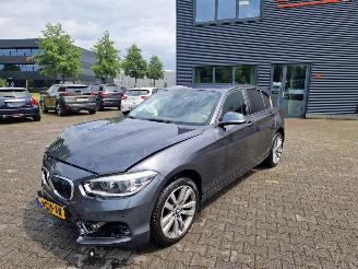 uszkodzony samochody osobowe BMW 1-serie 118i SPORT / AUTOMAAT 47DKM 2019/3