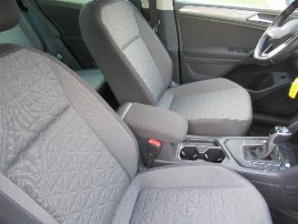 Volkswagen Tiguan TSI 150pk DSG-Aut .Climatronic Navi Camara Led FrontAssist.... picture 16