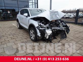 Damaged car Volvo XC40  2021/1