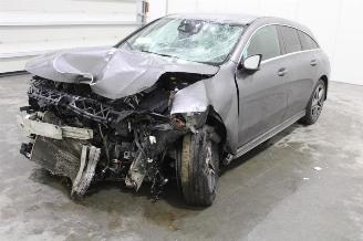 Voiture accidenté Mercedes Cla-klasse CLA 180 Shooting Brake 2020/4