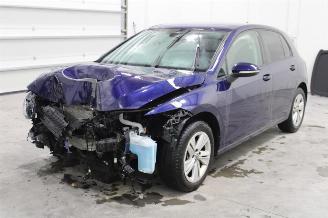 Damaged car Volkswagen Golf  2023/10