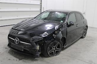 uszkodzony samochody osobowe Mercedes A-klasse A 180 2019/3
