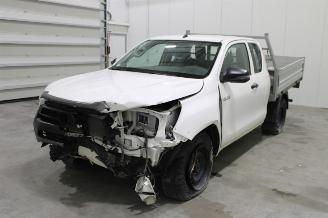 uszkodzony samochody osobowe Toyota Hilux  2021/4