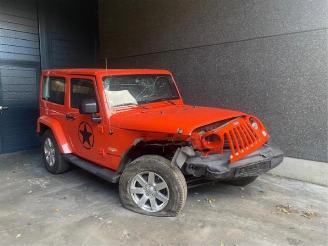 Coche siniestrado Jeep Wrangler  2014/5