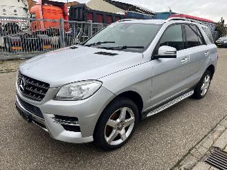 disassembly commercial vehicles Mercedes ML  2013/1