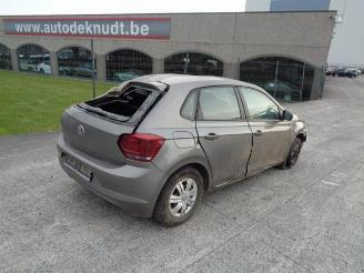 voitures fourgonnettes/vécules utilitaires Volkswagen Polo 1.0 I CHYC BV SND 2017/11