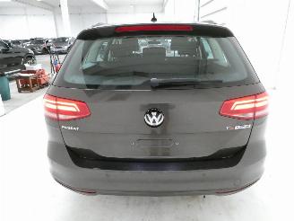 Volkswagen Passat 1.6 D COMFORTLINE picture 5