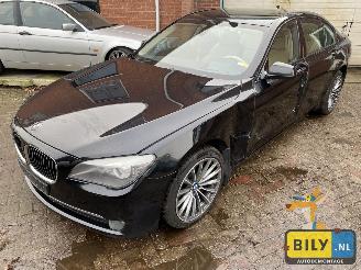 uszkodzony samochody osobowe BMW 7-serie  2010/7