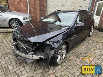 damaged motor cycles BMW 5-serie 530D 2011/1