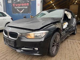 Damaged car BMW 3-serie 3 serie Touring (F31), Combi, 2012 / 2019 318d 2.0 16V 2014/3