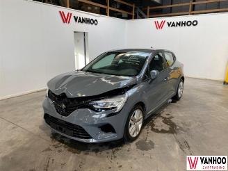 Schadeauto Renault Clio  2020/1