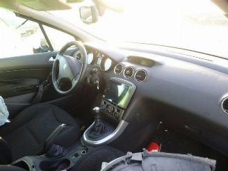 Peugeot 308 1.6 HDI 9HZ picture 7